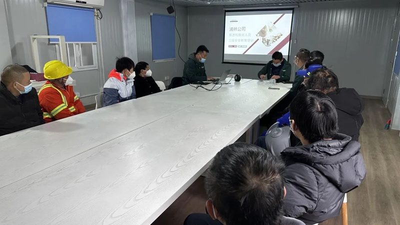 电工实操考试穿什么衣服