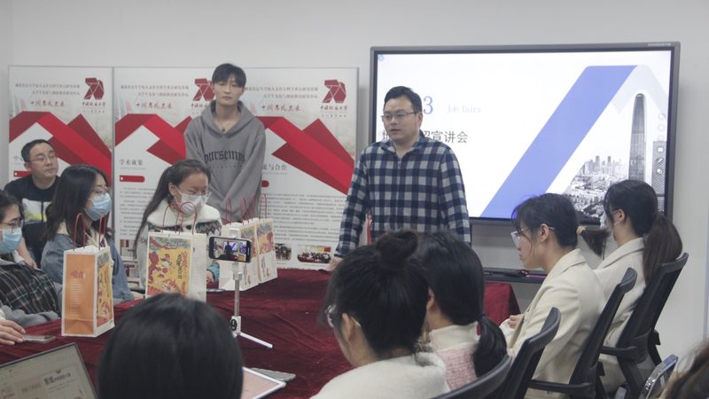 管理培训师价格：揭秘影响定价的五大因素